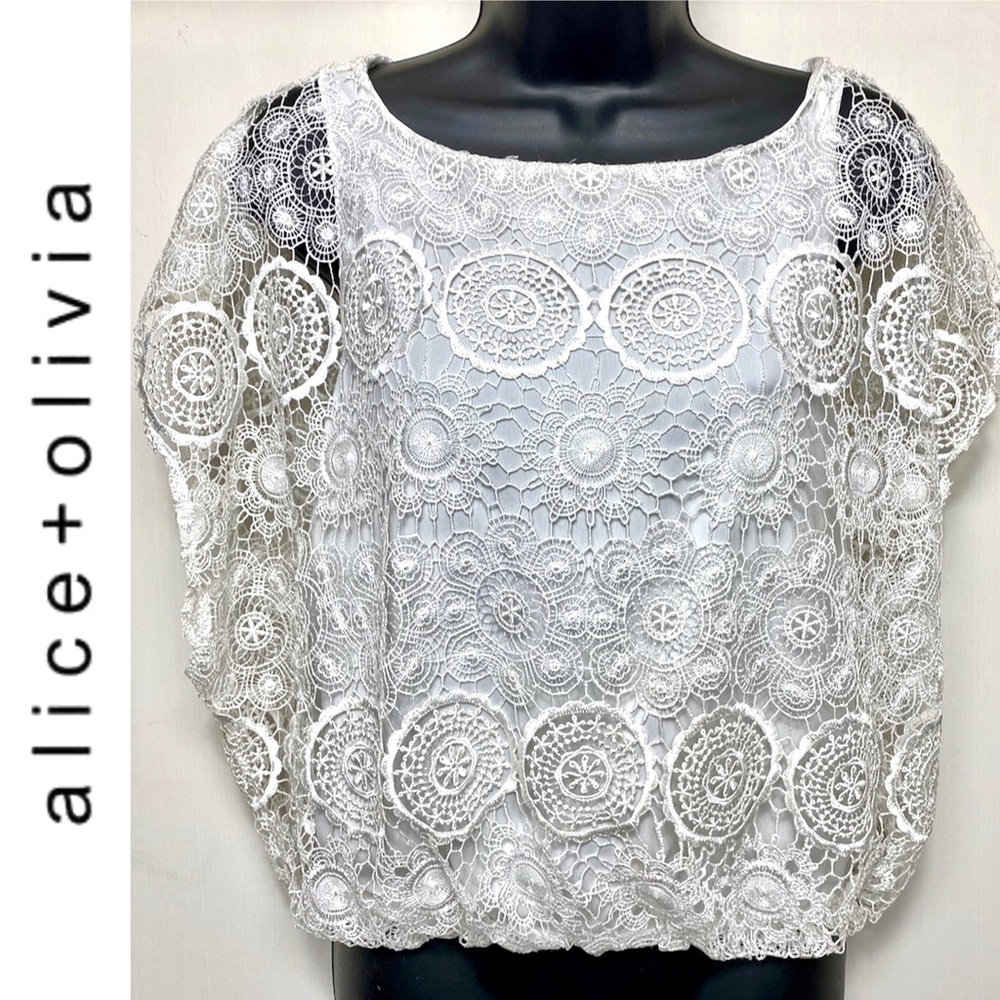 Alice + Olivia White Crochet Short Sleeve Top